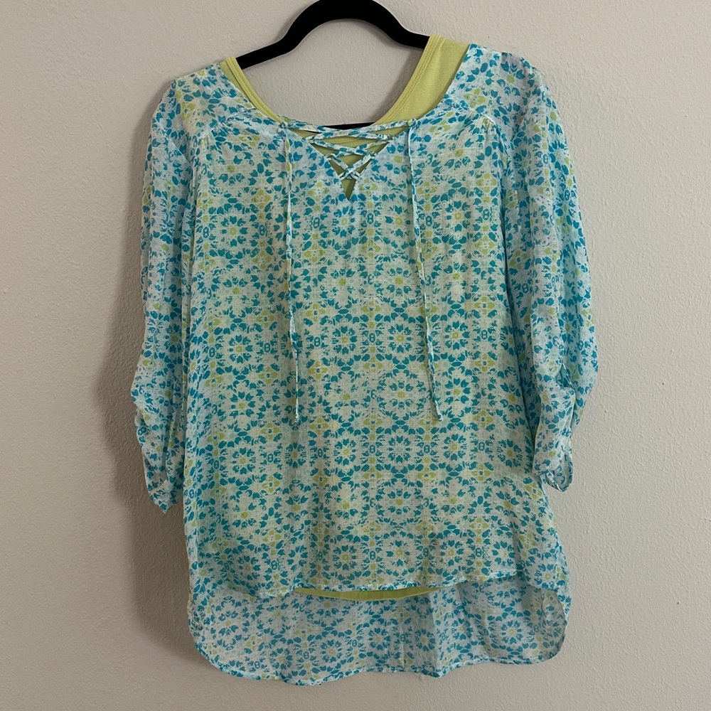 2 pc woman’s top set